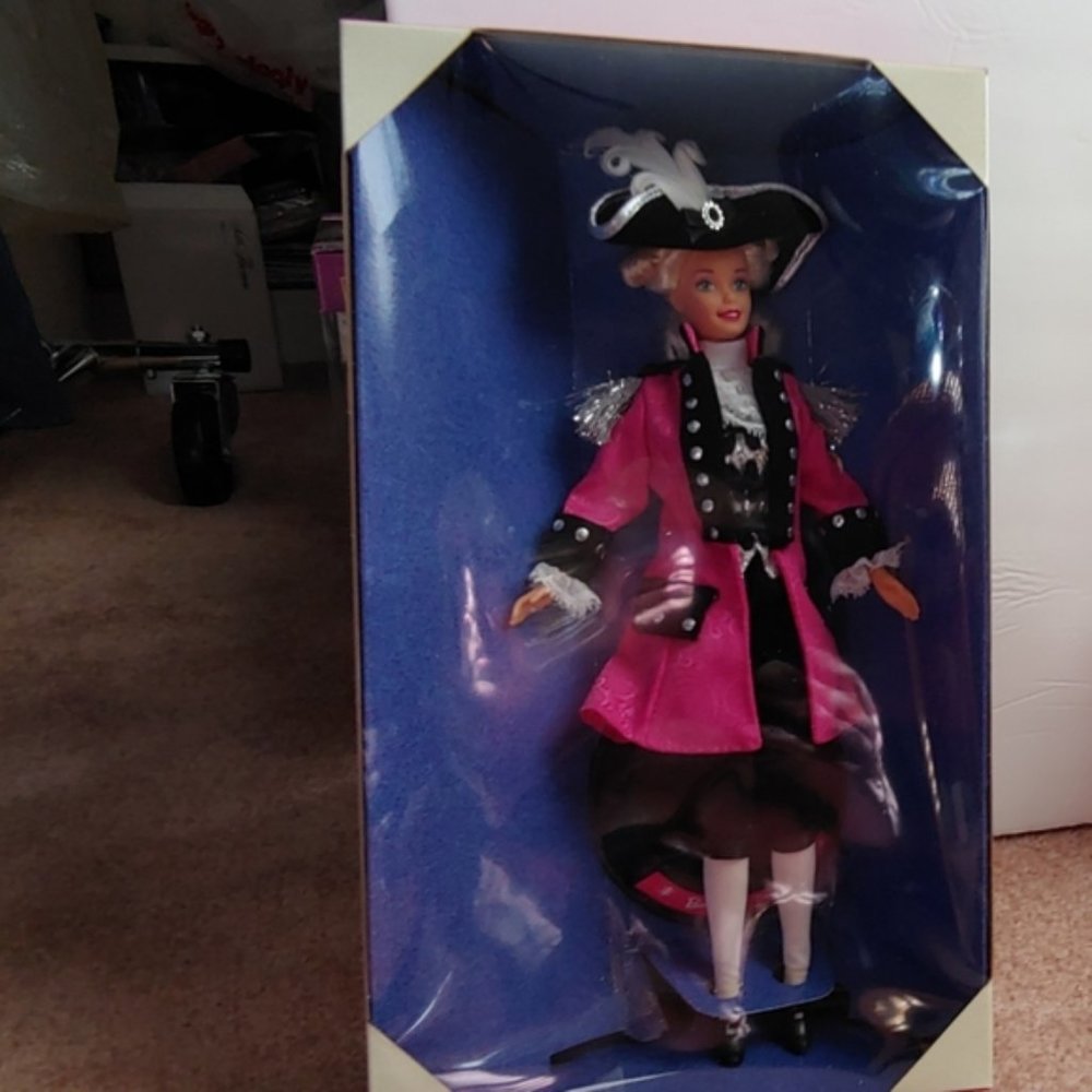 BARBIE FAO GEORGE SCHWARZ LIMITED EDITION SALE 1 Day SALE